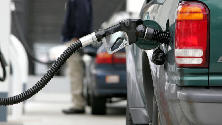 Oil spikes to highest price since 2022 — RT World News