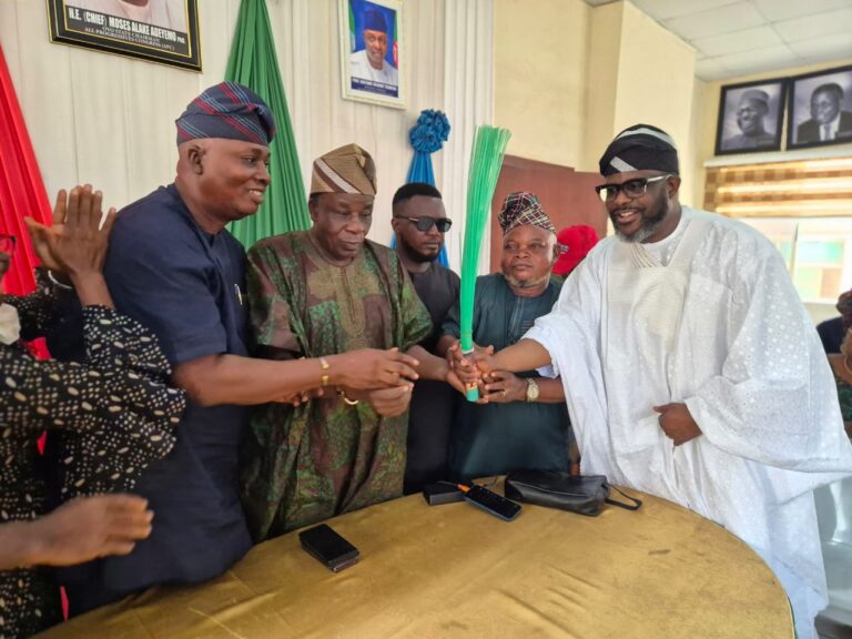 Oyo 2027: Ex- ANRP guber candidate, Ayorinde, joins APC