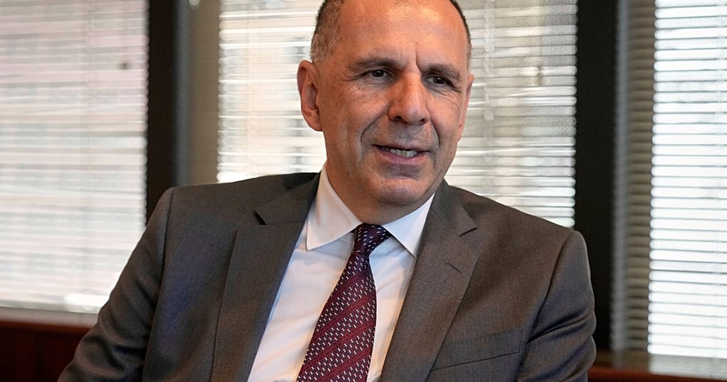 Greek FM in Libya for talks on migration, maritime borders and economic ties