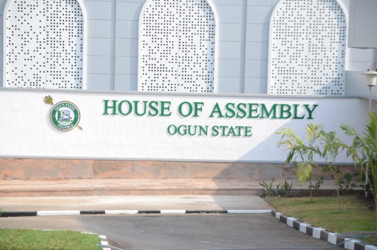 Mixed reactions as Ogun Assembly joins bandwagon, turns one party