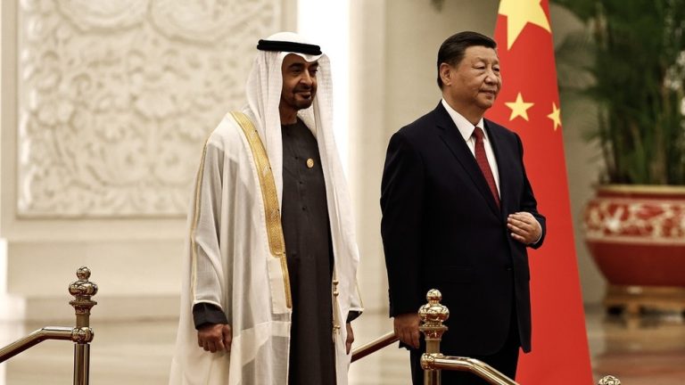 Gulf nation warns US it could ditch petrodollar for yuan – WSJ — RT World News