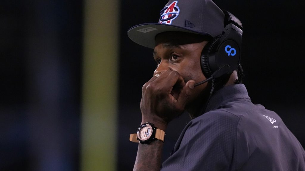 Columbus Aviators coach Ted Ginn Jr. is arrested for DUI in Dallas, one day before a game