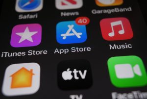 App Releases Surge 60 As AI Fuels New App Store 300x202
