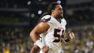 Giants Sign DL Leki Fotu To One Year Deal Boosting Depth.com2Fbrightspot2F242Fb 300x169