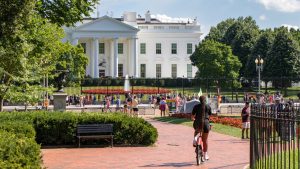 White House Warns Staff Against Insider Trading On Iran War 300x169