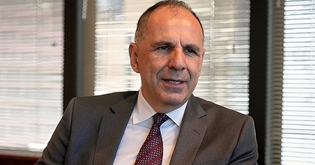 Greek FM in Libya for talks on migration, maritime borders and economic ties