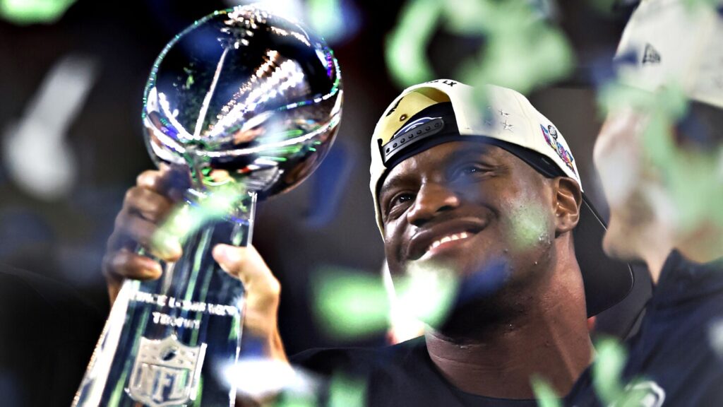 During the 2025 season, Super Bowl MVP Kenneth Walker III he wouldn't be back with the Seahawks