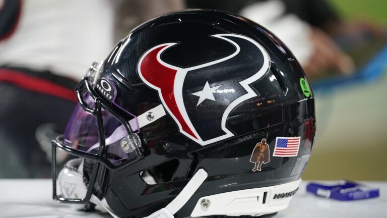 Texans announce signings of three more draft picks