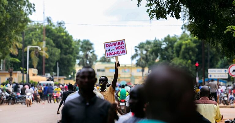 Burkina Faso's military rulers intensify crackdown on civil society groups
