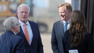 Cleveland Eyes First Super Bowl As New Browns Stadium Opens.com2Fbrightspot2F342F3 300x169
