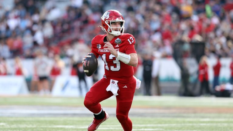 QB E.J. Warner, son of Kurt Warner, accepts invite to Broncos rookie minicamp