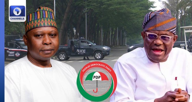 Police-barricade-PDP-convention-venue