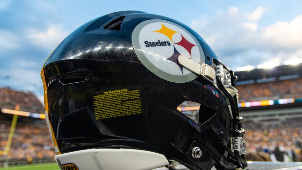 Steelers sign three more picks from 2026 draft class