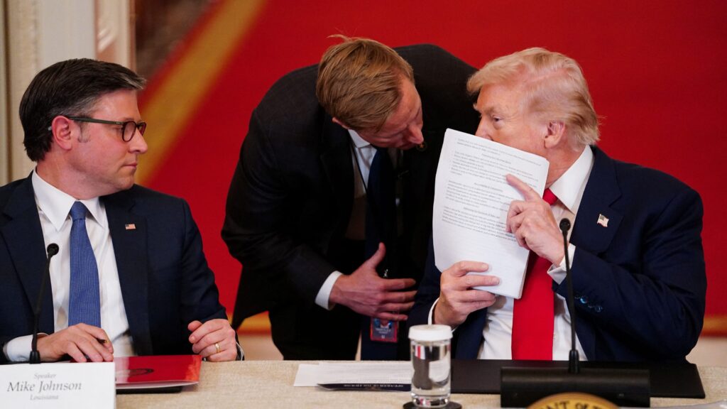 89817175007-20260306-t-222437-z-2102352837-rc-2-azjaqudyc-rtrmadp-3-usatrump