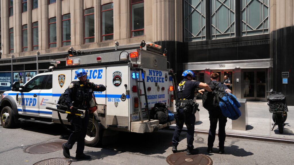 90769663007-20260701-t-164527-z-1674712287-rc-245-ma-43-ola-rtrmadp-3-newyorkempireprotest