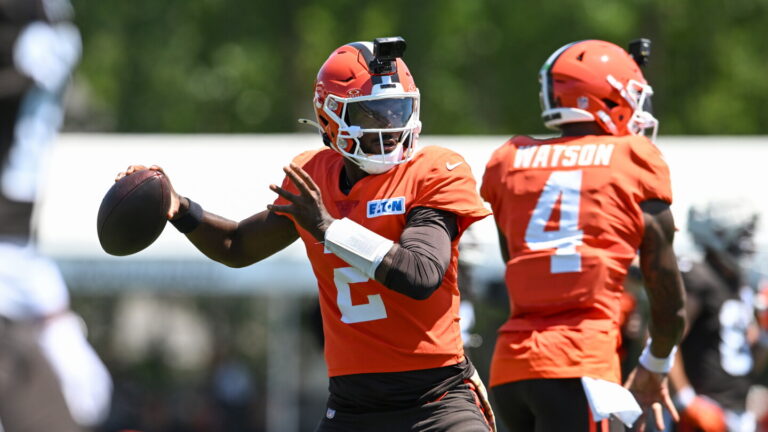 Shedeur Sanders, Deshaun Watson will each get a preseason start