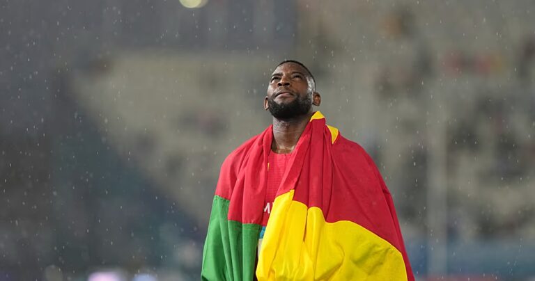 Cameroon's Emmanuel Eseme sprints to 100m gold at Commonwealth Games