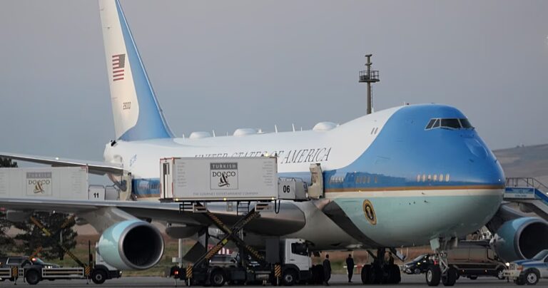 Trump secretly switched planes amid reported Iran assassination threat