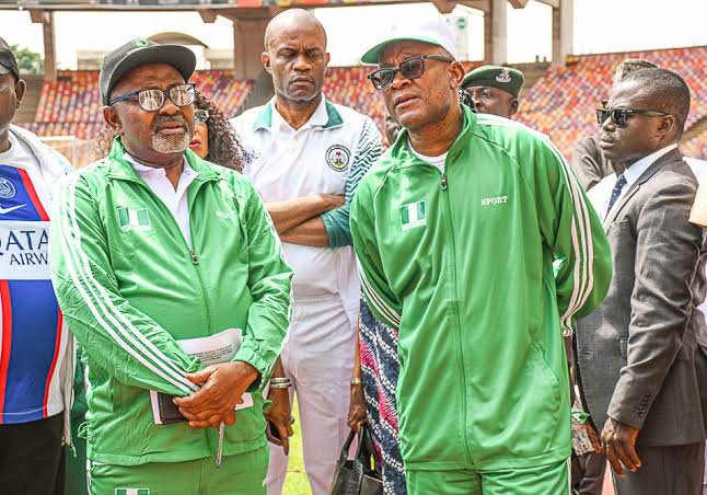 100416 sports minister relocates his office to mko abiola national stadium 100416 sports minister relocates his office to mko abiola national stadium