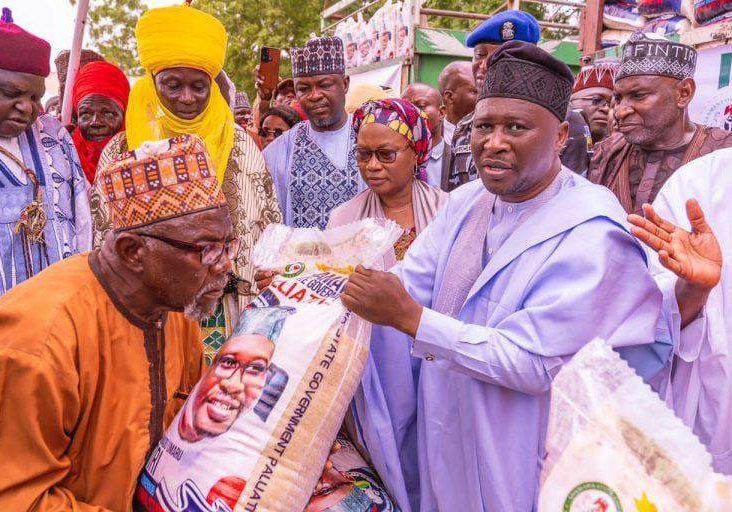 100698 fintiri flags off distribution of palliative items in adamawa 100698 fintiri flags off distribution of palliative items in adamawa