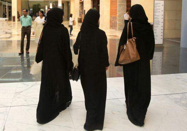 101564 france bans muslim students from wearing abayas in schools
