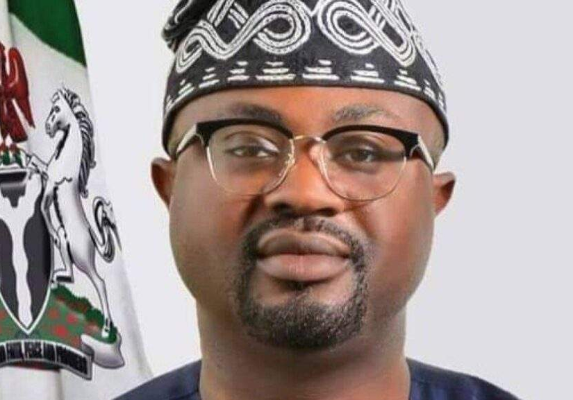 104819 nigerians applaud interior minister tunji ojo over clearance of 60000 passport applications