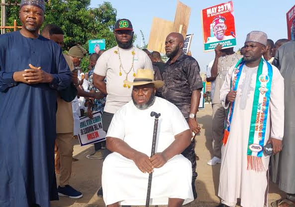 105071 niger delta group seeks inclusion of dokubo asare ateke tom in pipeline surveillance contracts