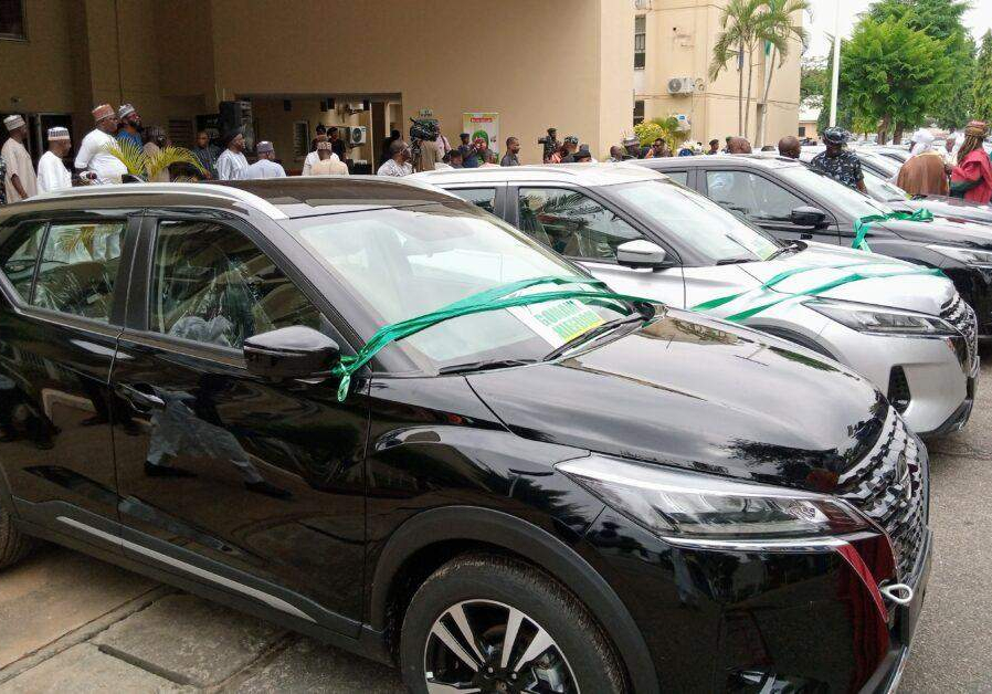 105582 wike presents vehicles to fct chiefs promises improved welfare