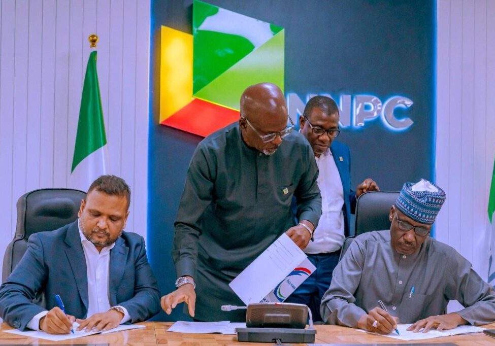 105997 nnpc indorama sign mou on gas supply