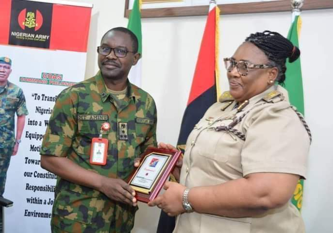 107274 army commander calls for synergy among security agencies 107274 army commander calls for synergy among security agencies