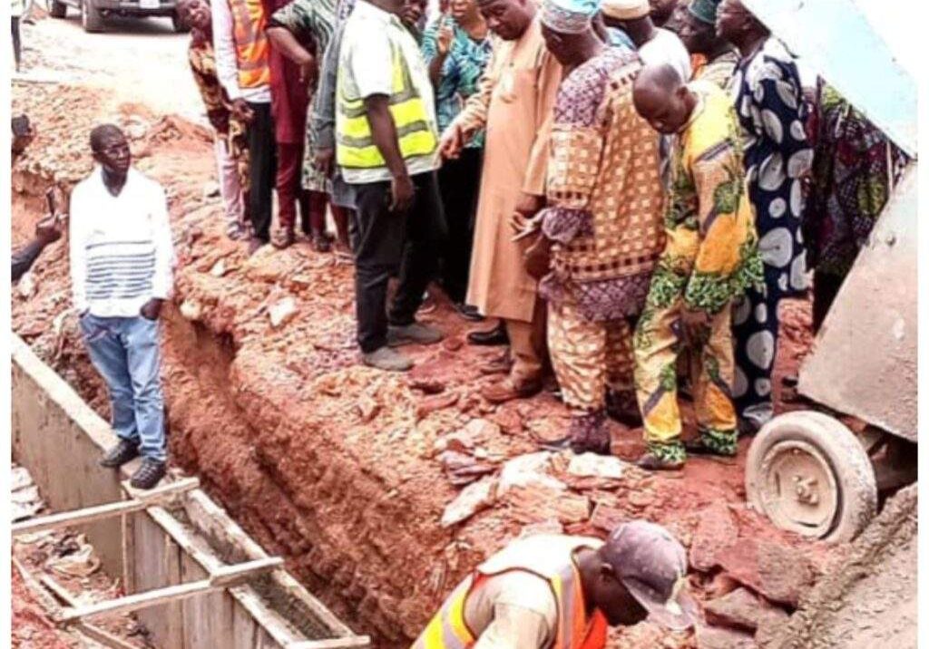 107856 alleged contract inflation reps ad hoc committee conducts oversight visit to ibadan 107856 alleged contract inflation reps ad hoc committee conducts oversight visit to ibadan