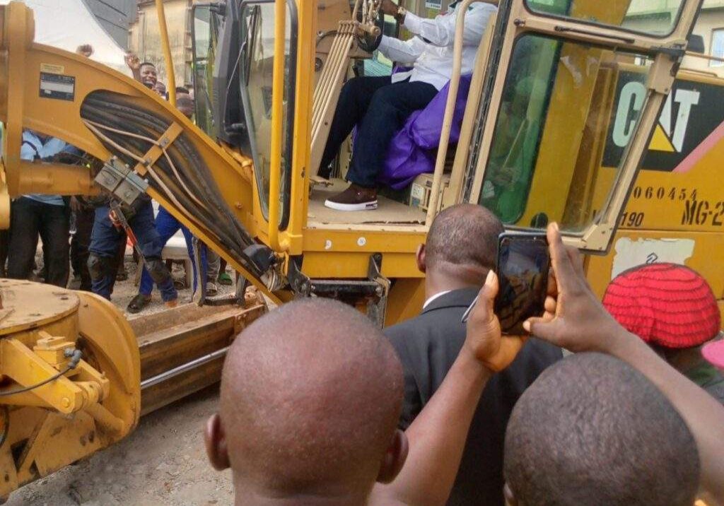110047 abia government commences demolition of 130 buildings as otti flags off road expansion project 110047 abia government commences demolition of 130 buildings as otti flags off road expansion project