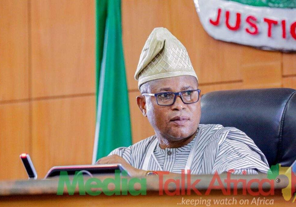 110621 lamata briefs lagos assembly on non use of yoruba language in train announcements