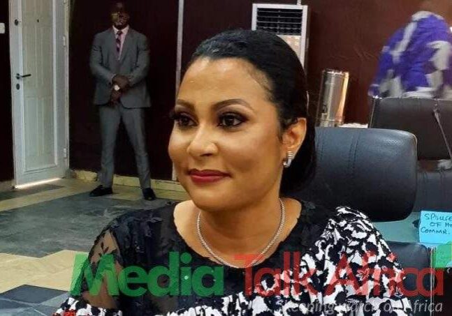 110872 minister highlights lack of accountability as impeding tax payment