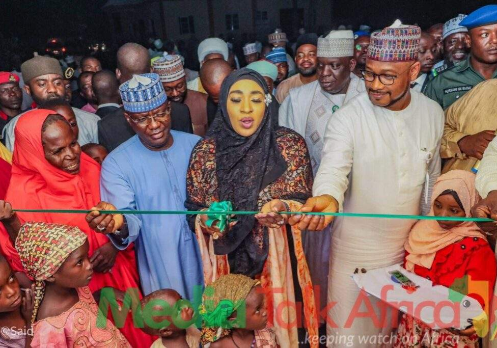 114130 nigerian govt hands over 40 houses to idps in zamfara 114130 nigerian govt hands over 40 houses to idps in zamfara