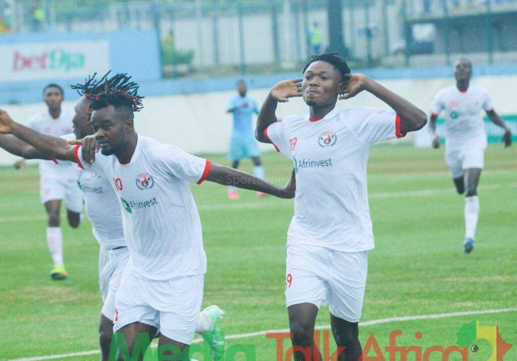 115537 sporting lagos claim top spot as gombe united stun enyimba 115537 sporting lagos claim top spot as gombe united stun enyimba
