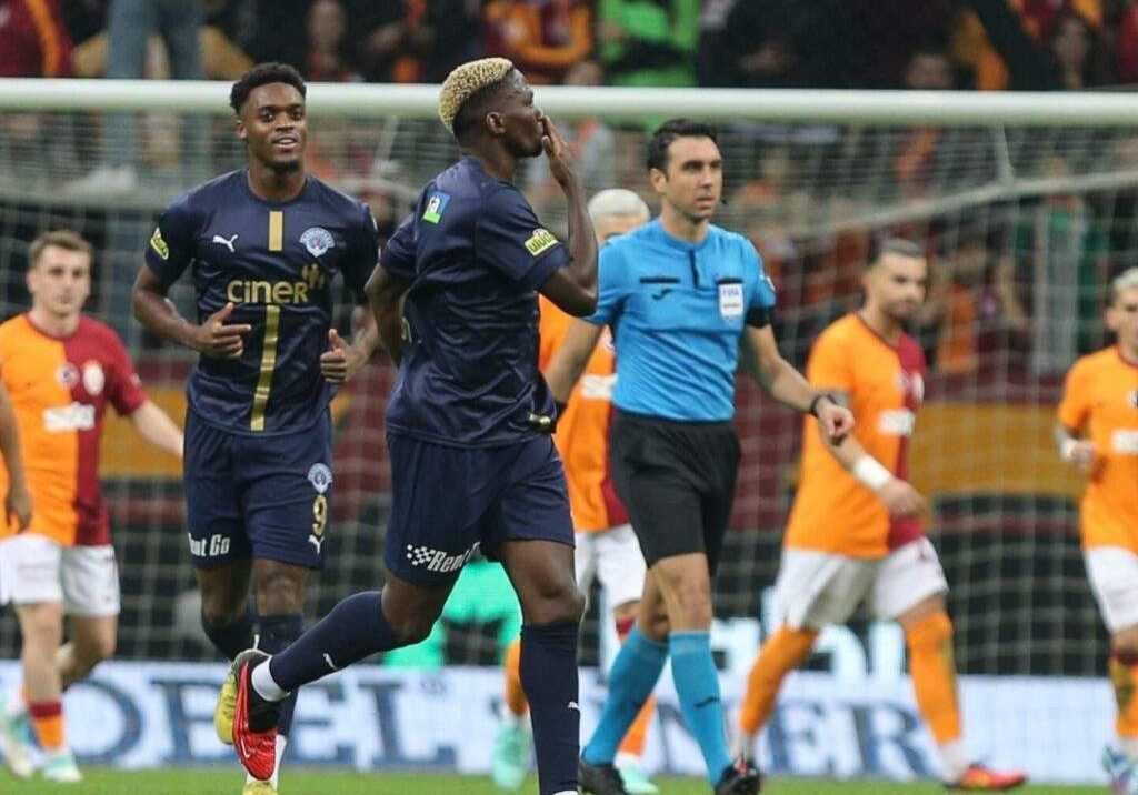 125226 omeruo celebrates first goal of the season in istanbul derby