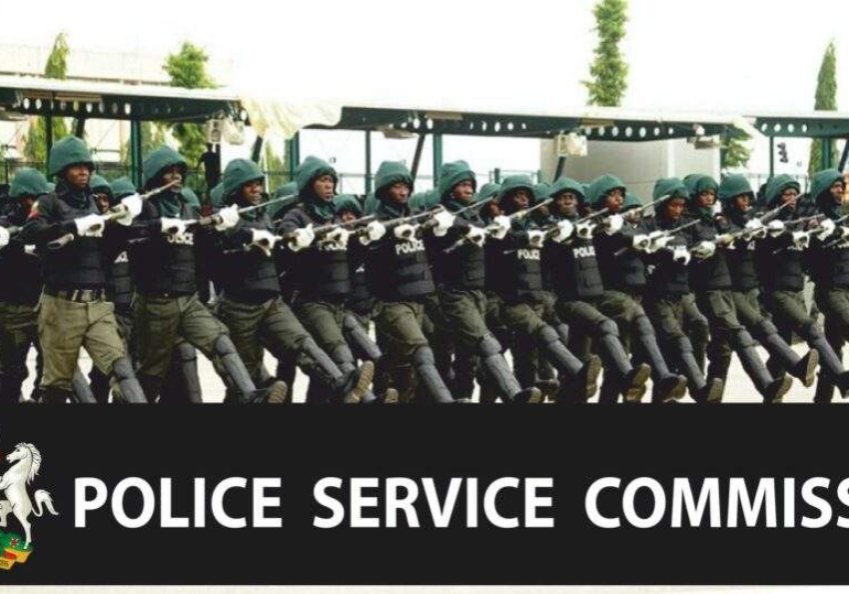 130429 police service commission implements management retreat to strengthen police capacity