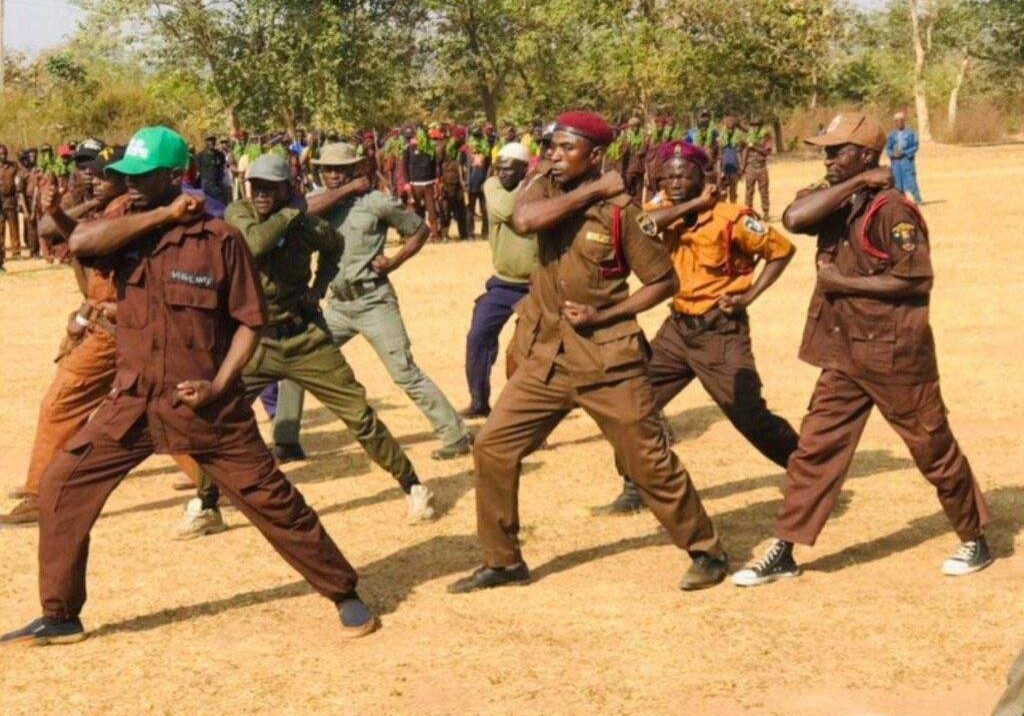 13318 kwara nscdc trains vigilantes hunters ahead elections