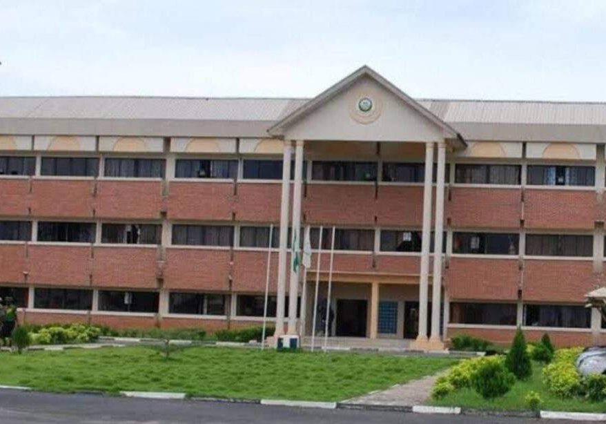 134744 fire scare at uniosun teaching hospital osogbo sparks panic 134744 fire scare at uniosun teaching hospital osogbo sparks panic