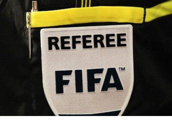 14676 FIFA refree