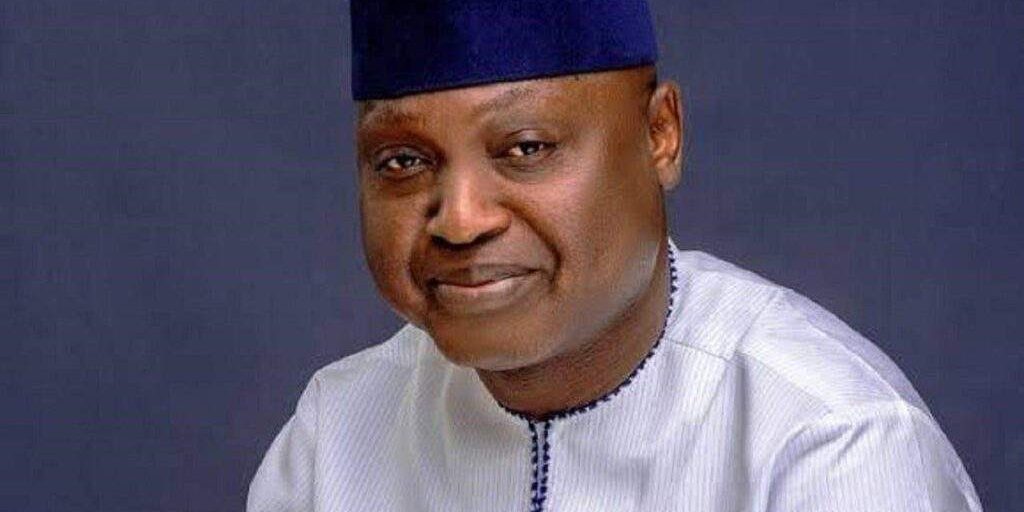 15423 ekiti govt pays lg workers 2 months salary arrears