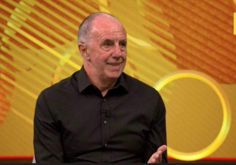 15495 epl mark lawrenson predicts results for totteham vs man city man utd arsenal others 15495 epl mark lawrenson predicts results for totteham vs man city man utd arsenal others