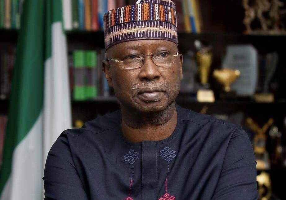16397 fg pledges to increase minimum wage of workers