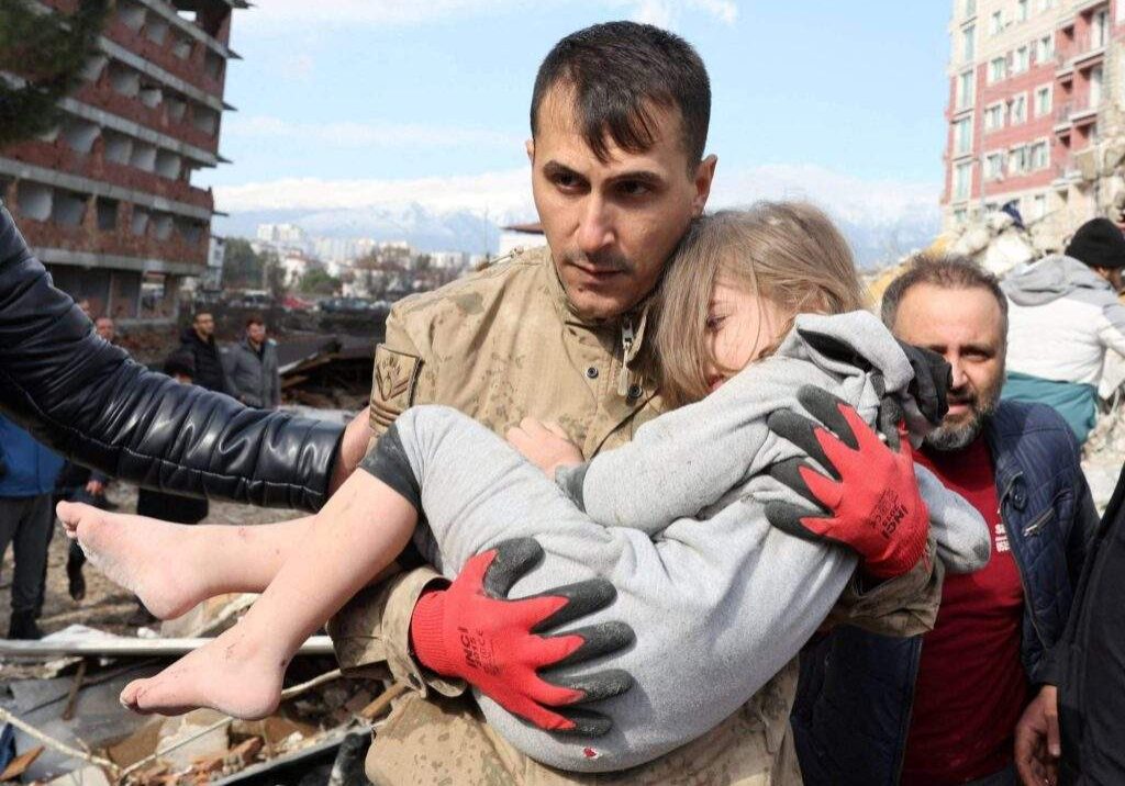17679 10 year old turkish boy rescued after 100 hours under rubble 17679 10 year old turkish boy rescued after 100 hours under rubble