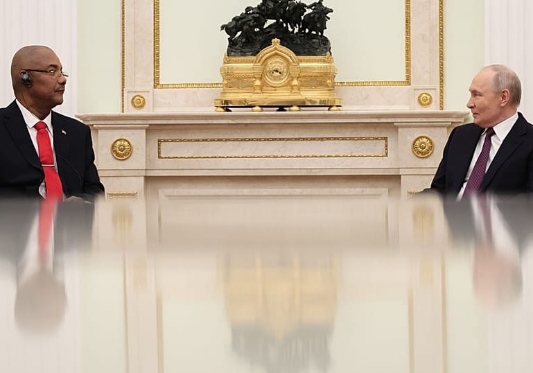 Russia's Vladimir Putin hosts Seychelles President Patrick Herminie at Kremlin