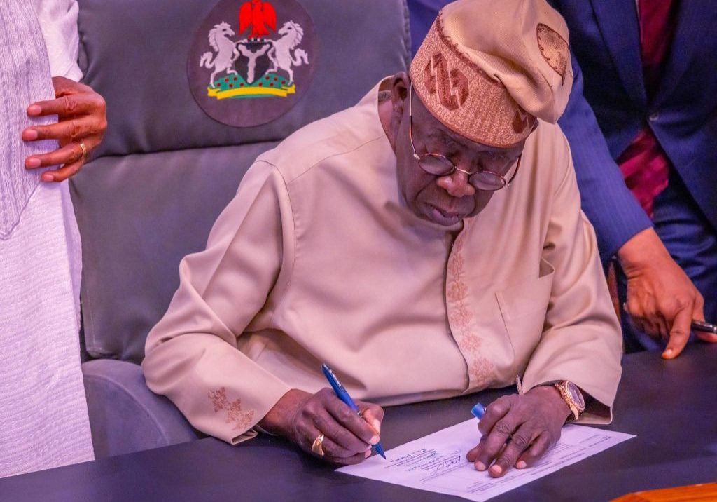 Tinubu writes Senate, seeks approval for $516m loan — Daily Nigerian