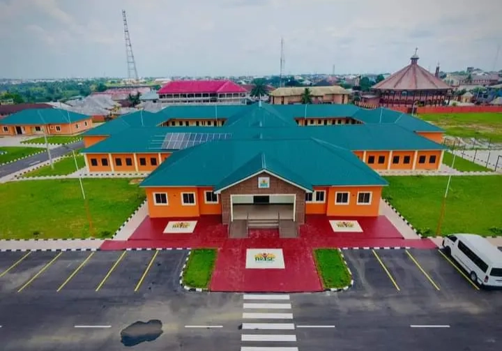 18388651 christthekingmodelprimaryschooluyo6 webp webpf34e1ebf2e37846b11e9d0fbff47af55