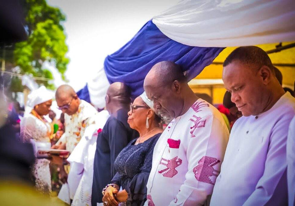 19703 mbazulike amechi buried amidst glowing tributes 19703 mbazulike amechi buried amidst glowing tributes