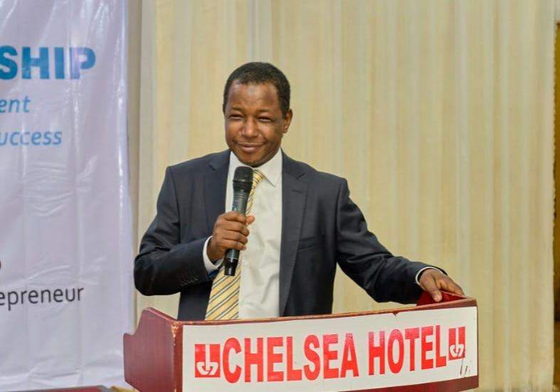 20034 musbahu el yakub launches second book on business management and entrepreneurial success 20034 musbahu el yakub launches second book on business management and entrepreneurial success